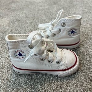 Size 4 Toddler unisex high top converse